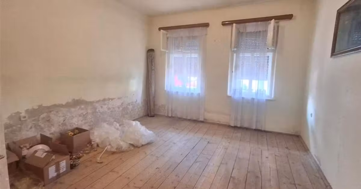 Apartament de vânzare cu 2 camere în zona Terezian, Sibiu