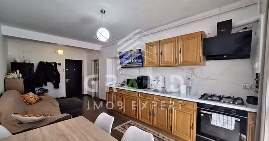 Apartament Florești