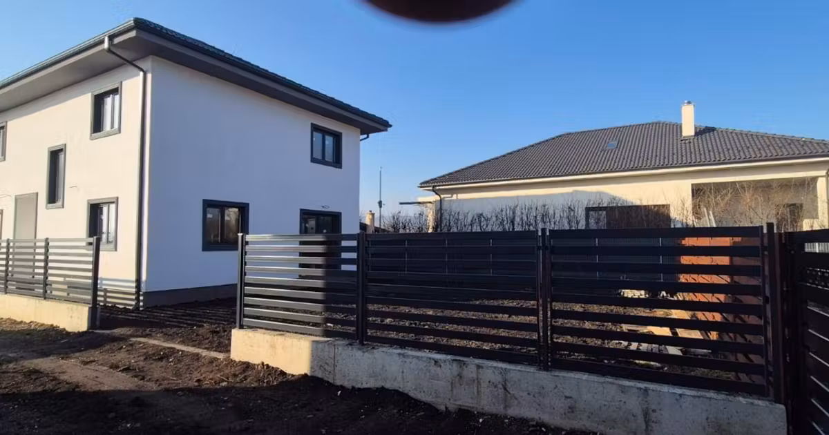 Casă individuală de vânzare cu 5 camere în Jucu de Mijloc
