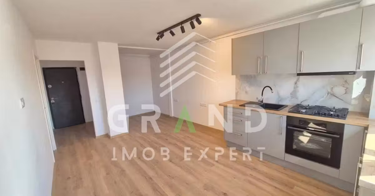 Apartament de vânzare cu 3 camere, mobilat în Florești