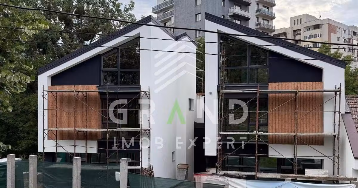 Duplex de vânzare cu 4 camere în zona Mănăștur, Cluj-Napoca