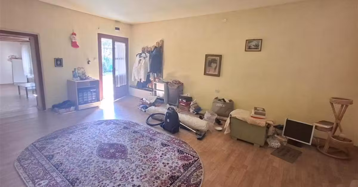 Apartament de vânzare cu 5 camere în Cisnădie