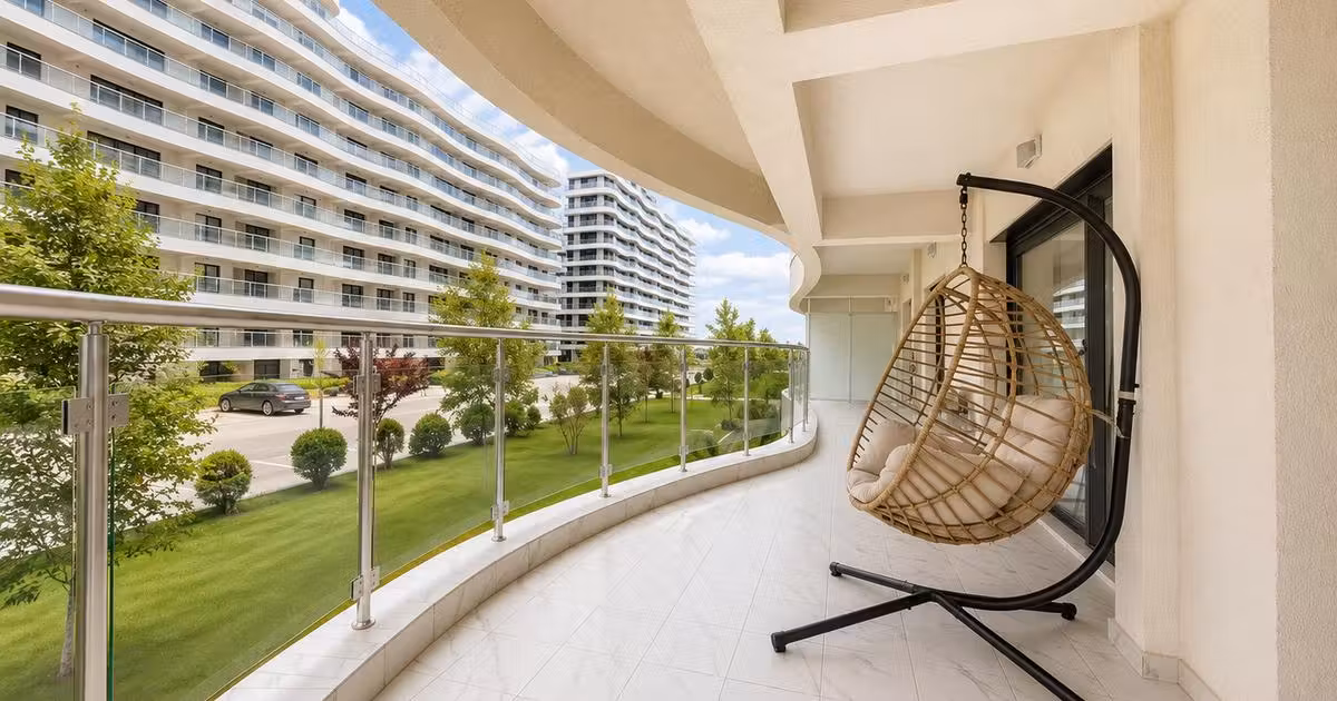 Apartament de vânzare cu 3 camere în Mamaia