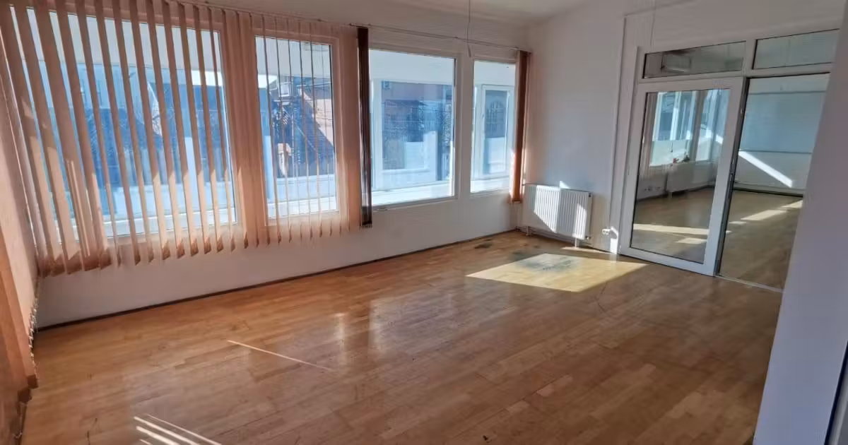 Spațiu comercial de vânzare de 144.00 mp, în zona Gheorghe Lazăr, Timișoara