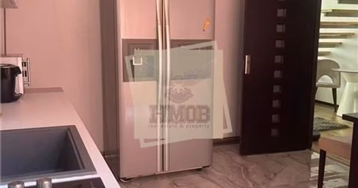 Casă de vânzare cu 4 camere, mobilată în Șura Mare