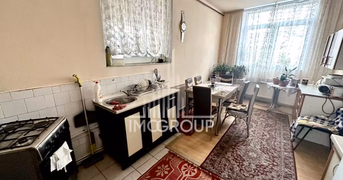 Apartament de vânzare cu 2 camere în zona Semicentral, Cluj-Napoca