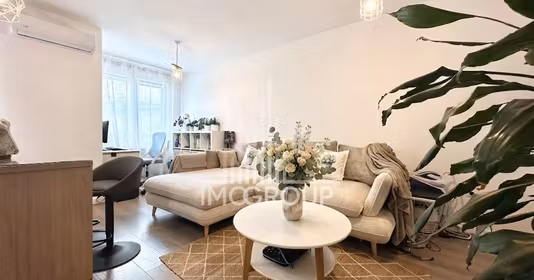 Apartament Florești