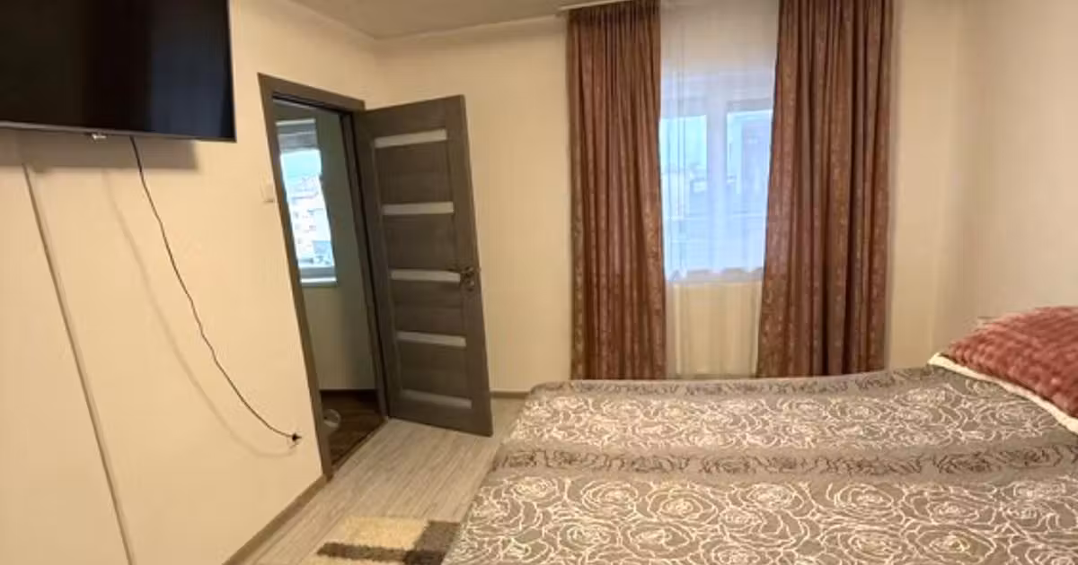 Apartament de vânzare cu 5 camere, mobilat în zona Central, Alba Iulia
