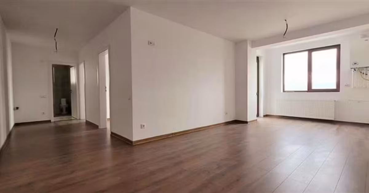 Apartament de vânzare cu 3 camere, mobilat în Șelimbăr