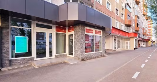 Spațiu comercial Cetate