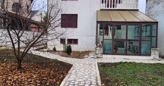 Casă Complexul Studențesc