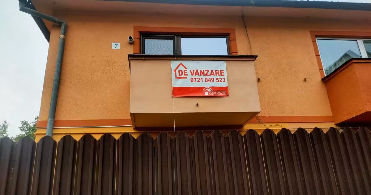 Casă de vânzare cu 7 camere în zona Răcădău, Brașov