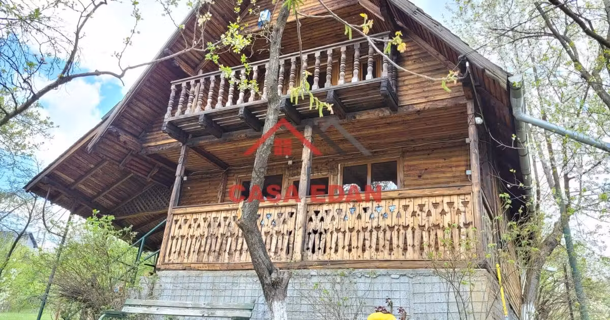 Casă individuală de vânzare cu 3 camere în Breaza