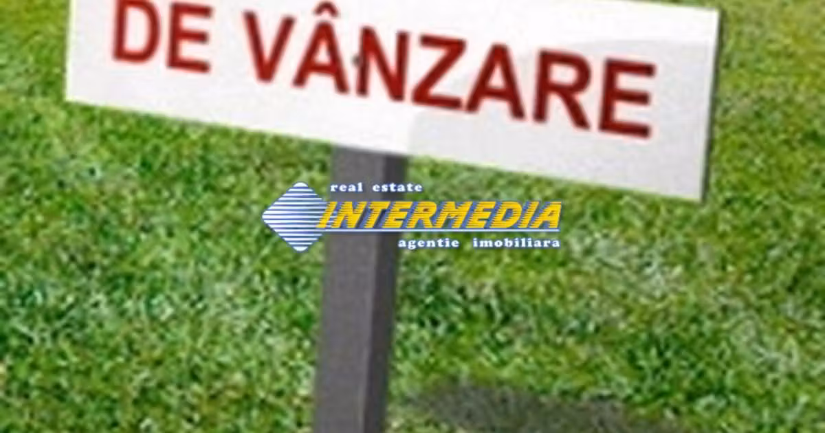 Teren Construcții intravilan de vânzare de 2200 mp, în Vințu de Jos
