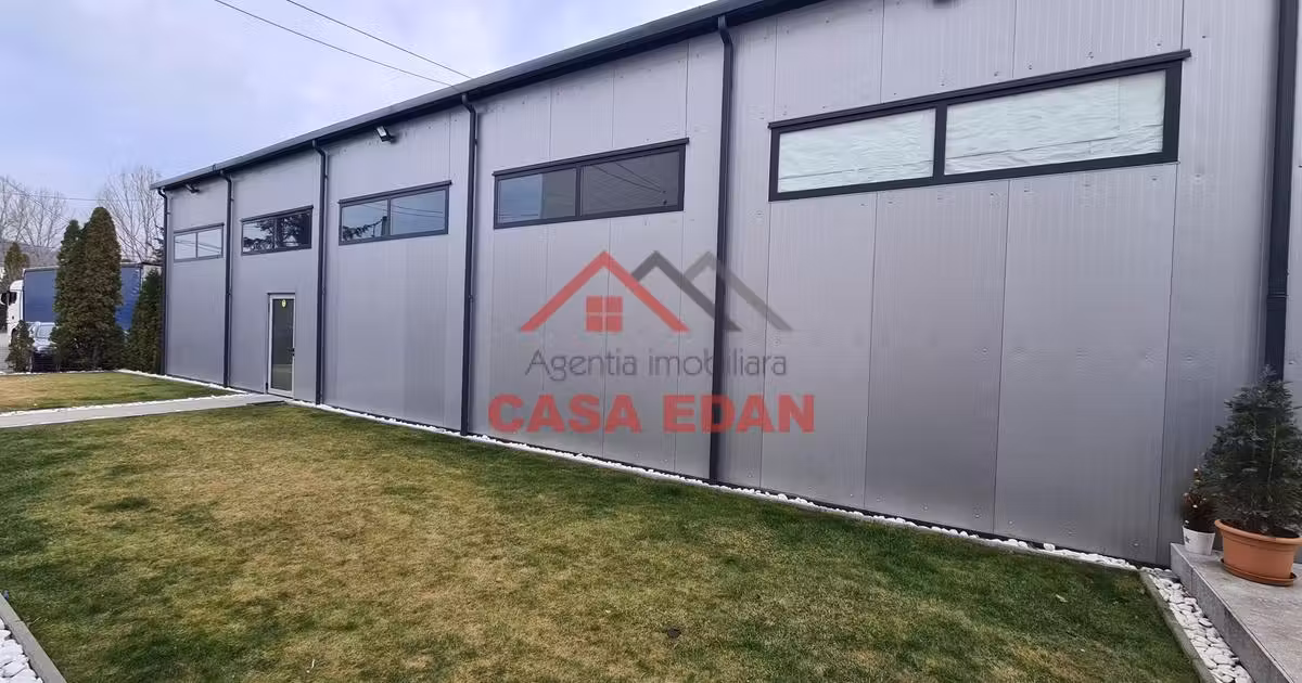 Spațiu industrial de vânzare 817 mp în Câmpina