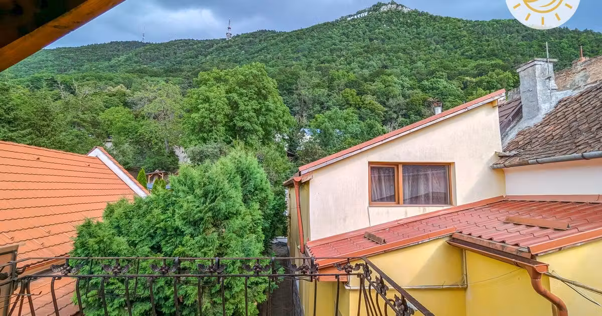 Casă de vânzare cu 11 camere în zona Centrul Istoric, Brașov
