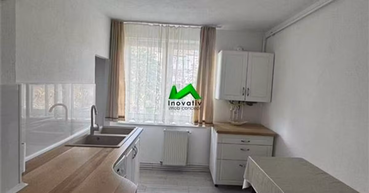 Apartament de vânzare cu 2 camere, mobilat în zona Terezian, Sibiu