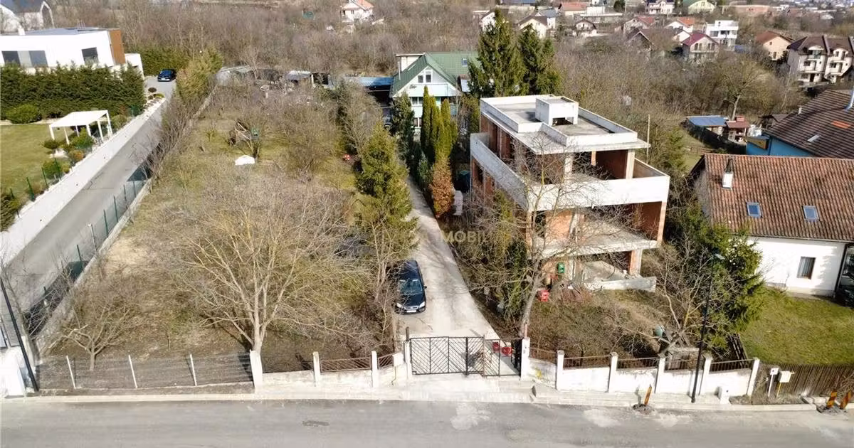 Casă individuală de vânzare cu 16 camere, mobilată în zona Dâmbul Rotund, Cluj-Napoca