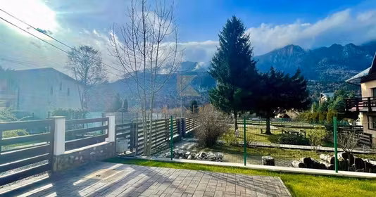 Casă Piatra Arsă