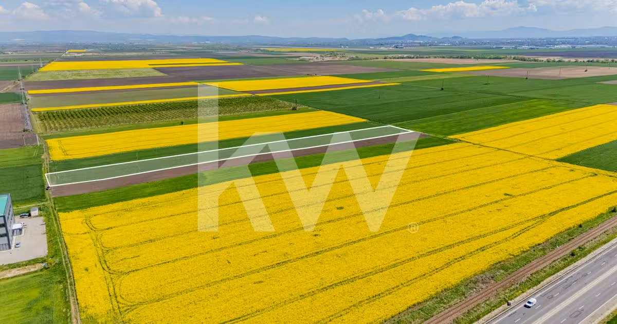 Teren agricol extravilan de vânzare de 10600 mp, în Codlea