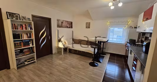 Apartament Florești