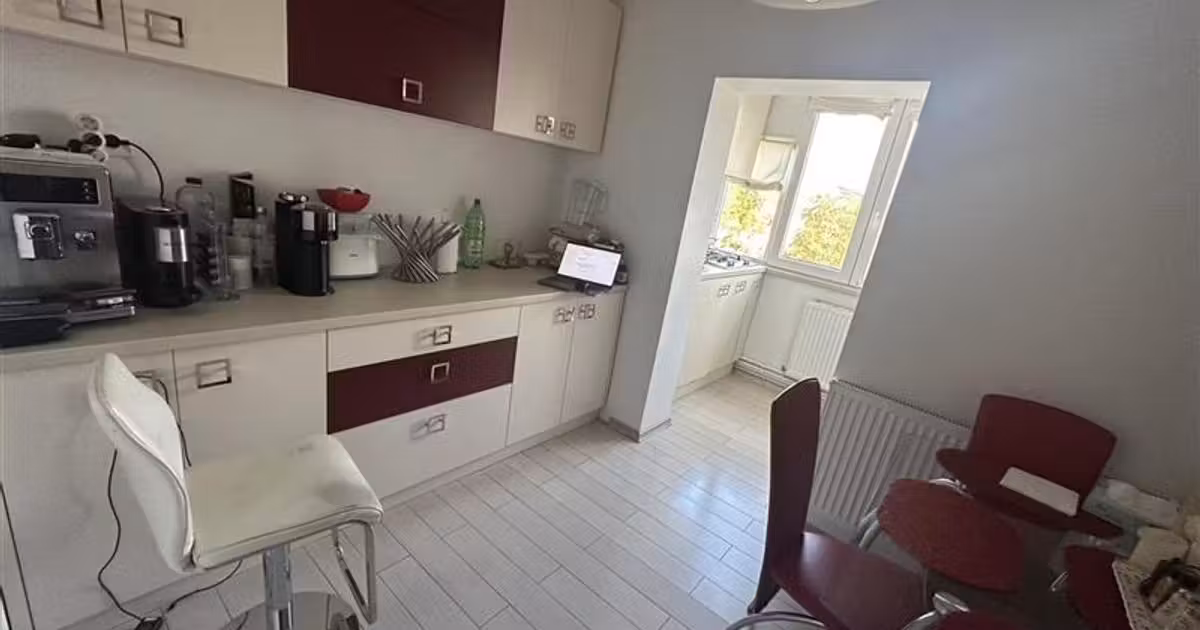 Apartament de vânzare cu 3 camere, mobilat în zona Girocului, Timișoara