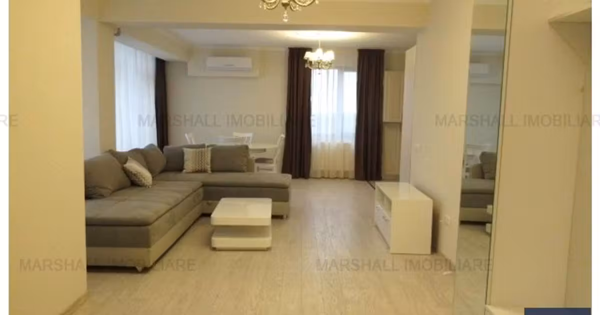 Apartament de vânzare cu 3 camere în zona Albert, Ploiești
