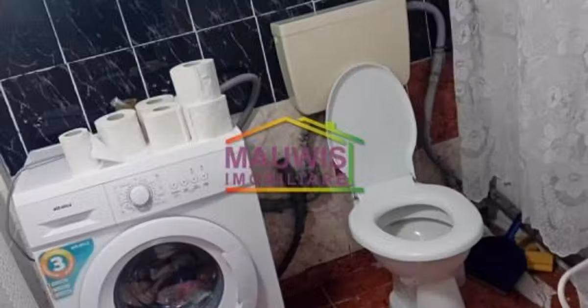 Casă de vânzare cu 4 camere în zona 23 August (Cațelul), Sector 3
