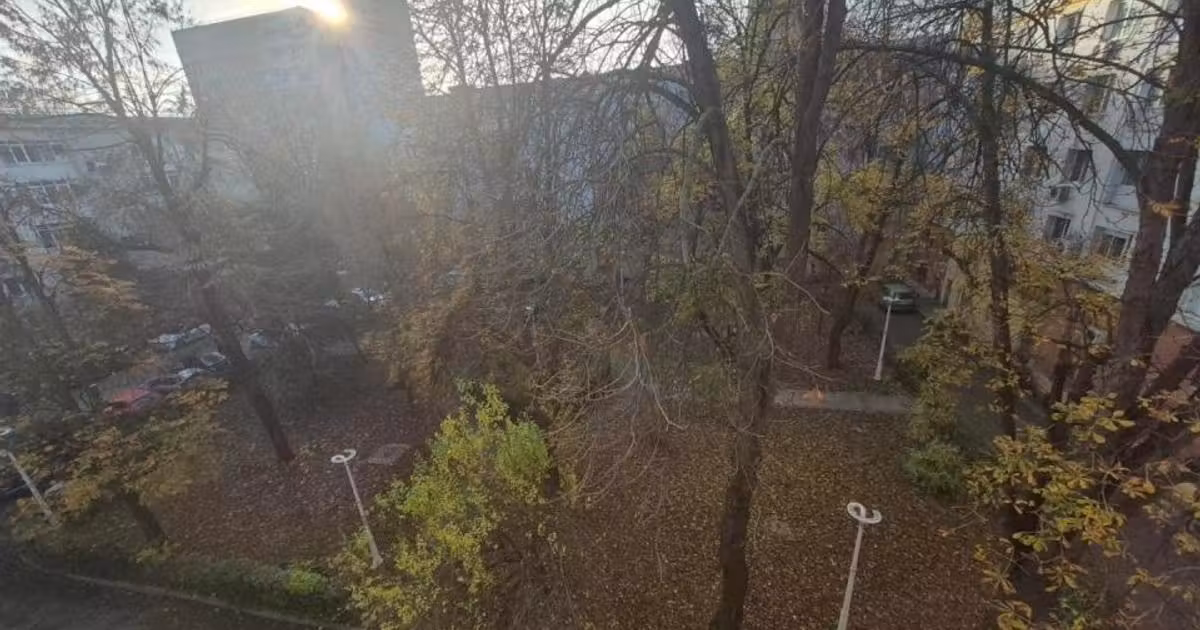 Apartament de vânzare cu 2 camere în zona Basarabia, Sector 3