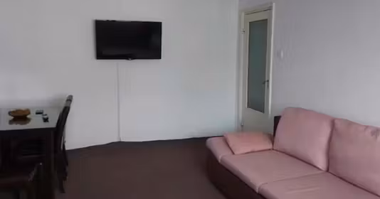 Apartament Cetate