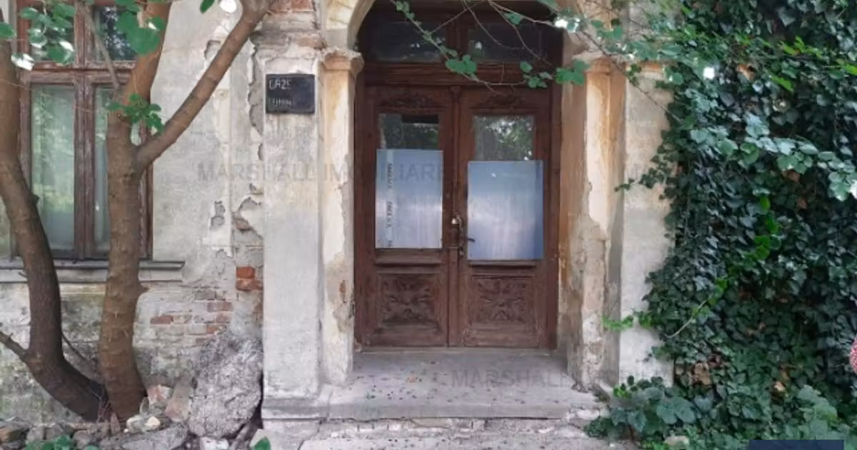 Casă de vânzare cu 2 camere în zona Buna Vestire, Ploiești