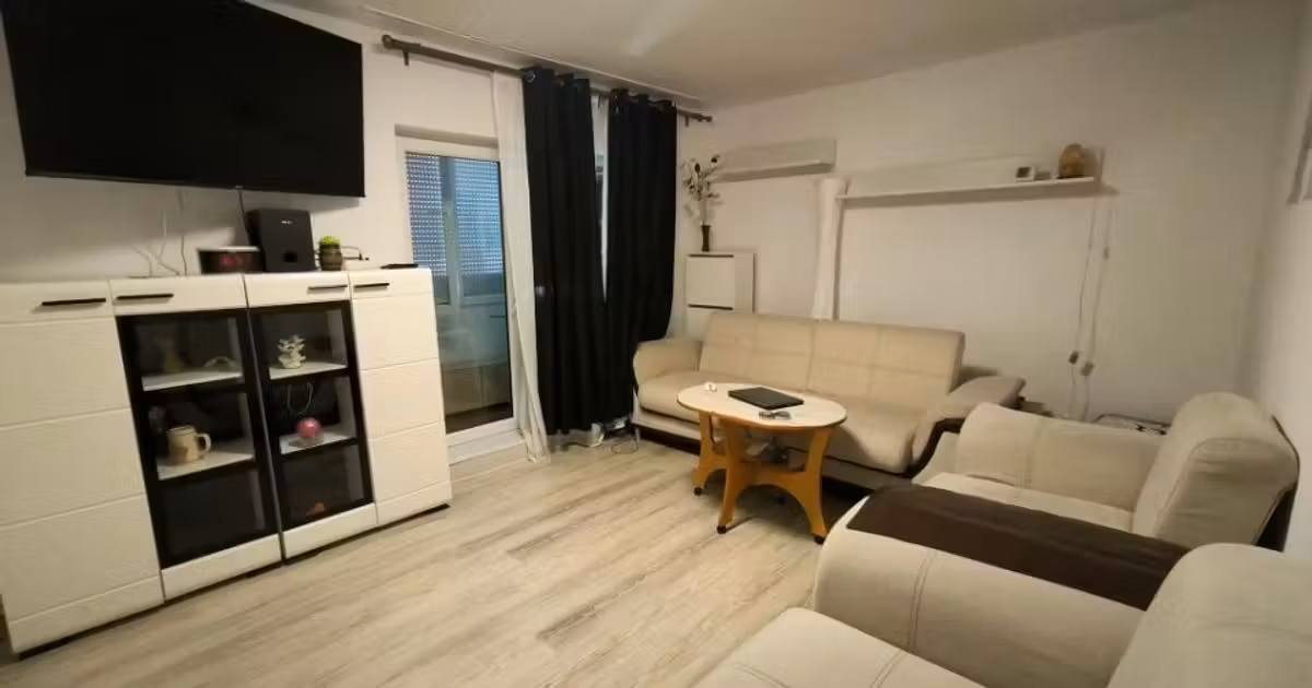 Apartament de vânzare cu 3 camere, mobilat în zona Între Lacuri, Cluj-Napoca