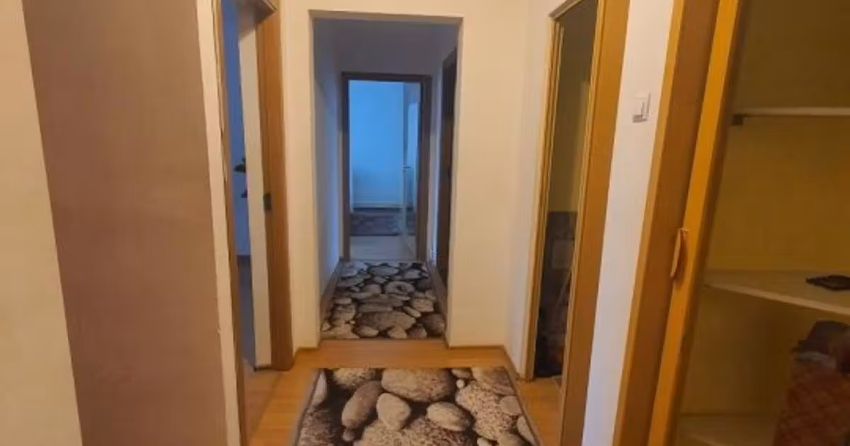 Apartament de vânzare cu 2 camere, mobilat în zona Mănăștur, Cluj-Napoca