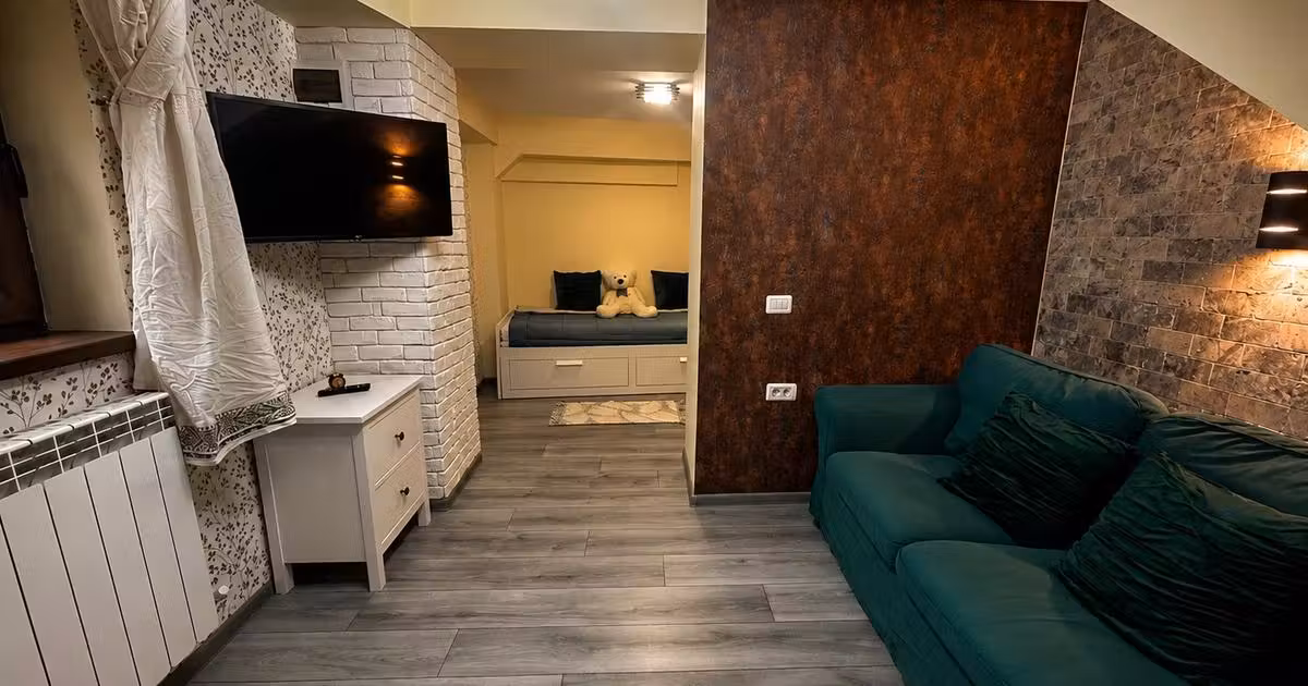 Apartament de vânzare cu 3 camere, mobilat în zona Peninsula, Constanța