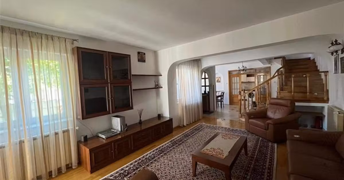Casă individuală de vânzare cu 6 camere, mobilată în zona Domenii, Sector 1