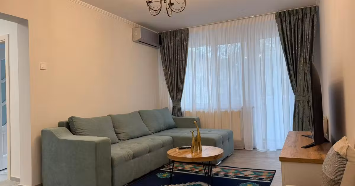 Apartament de vânzare cu 2 camere, mobilat în zona Hristo Botev, Brăila