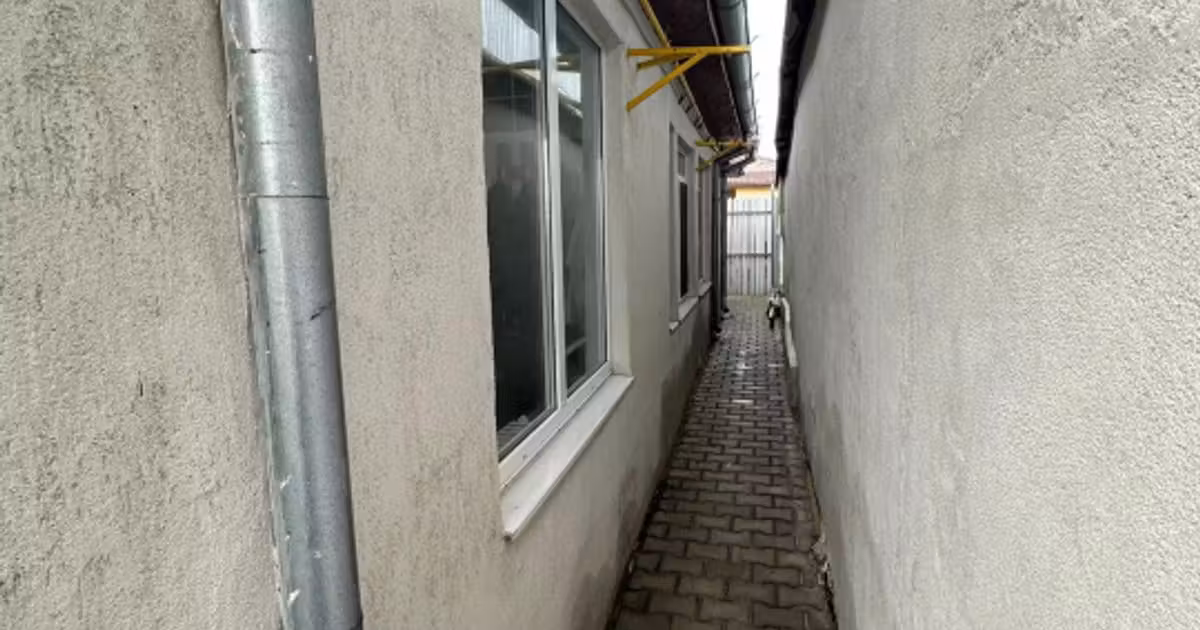 Casă individuală de vânzare cu 4 camere în zona Dorobanți, Brăila