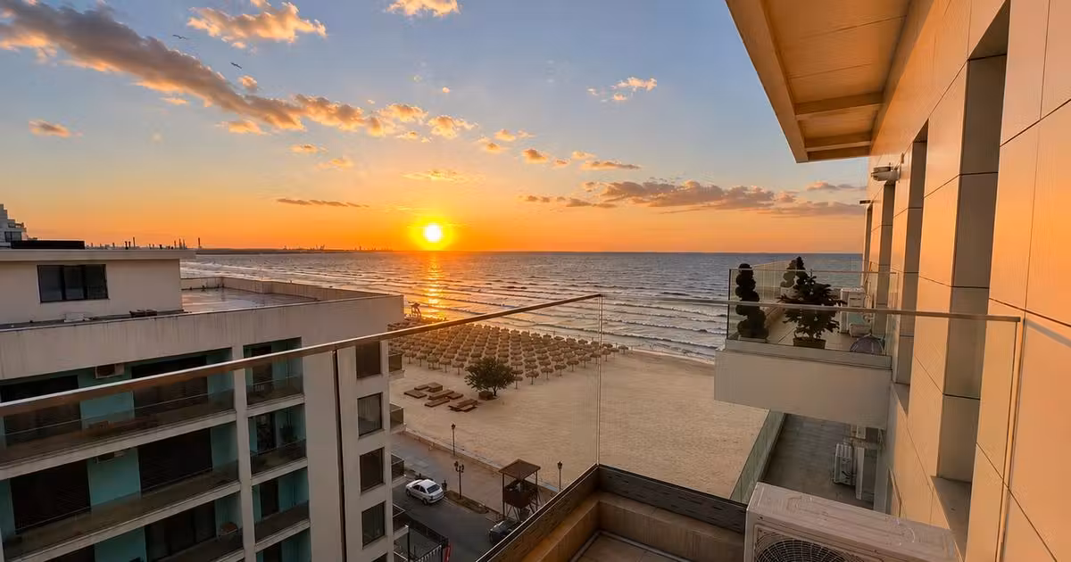 Apartament de vânzare cu 2 camere, mobilat în Mamaia-Sat
