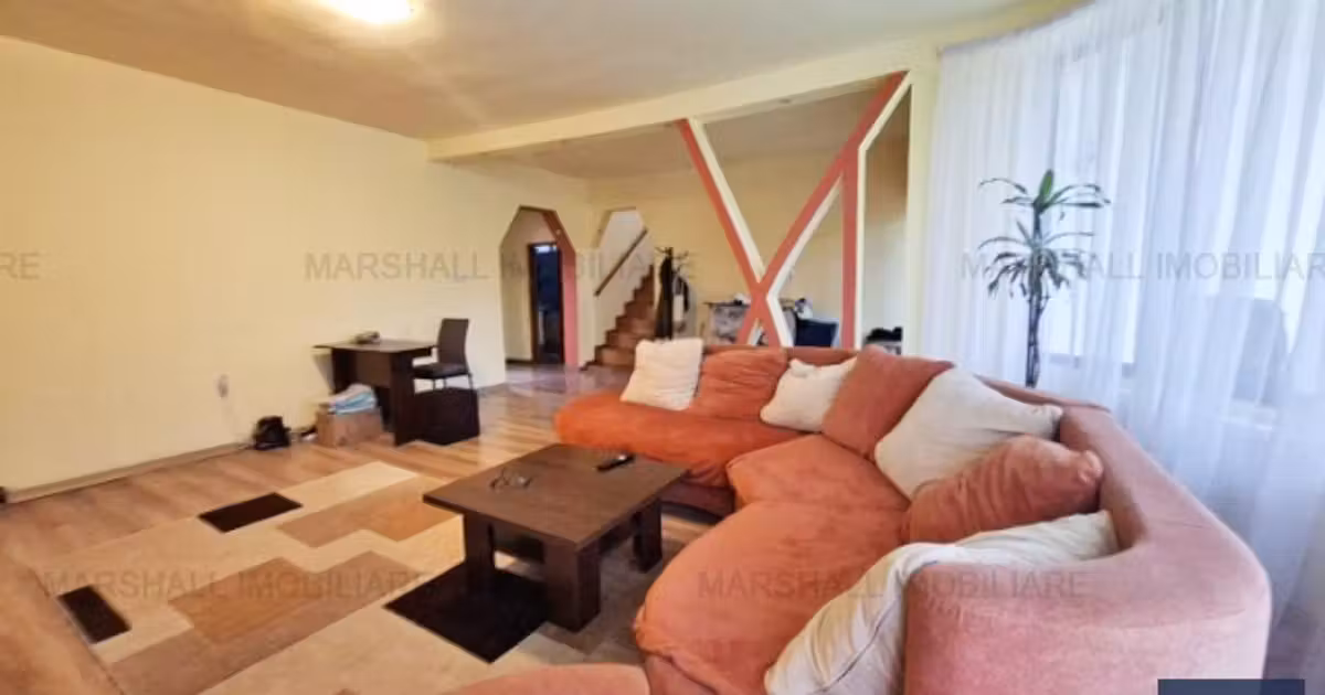 Casă de vânzare cu 4 camere în Găgeni