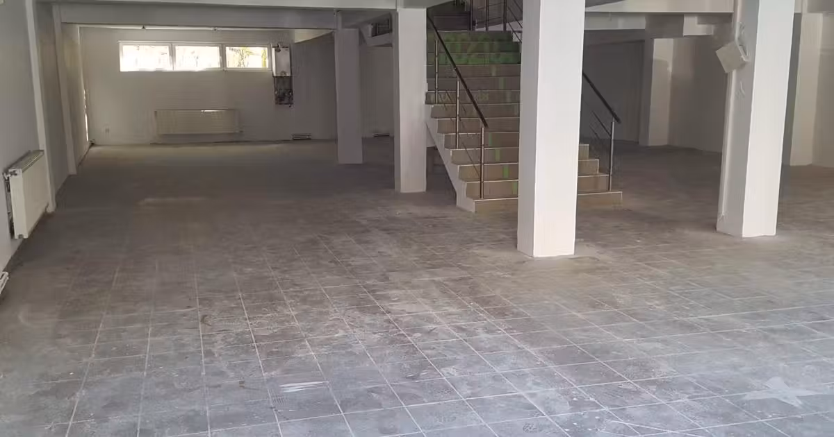 Spațiu comercial de vânzare 500 mp în zona Tudor, Târgu Mureș