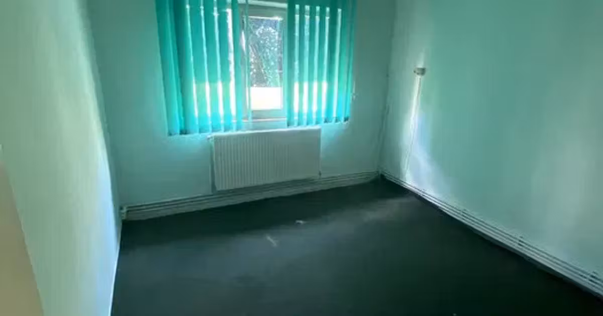 Apartament de vânzare cu 2 camere în zona Dorobanți, Brăila