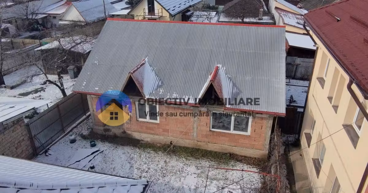 Casă individuală de vânzare cu 2 camere în zona Gara Veche, Piatra-Neamț
