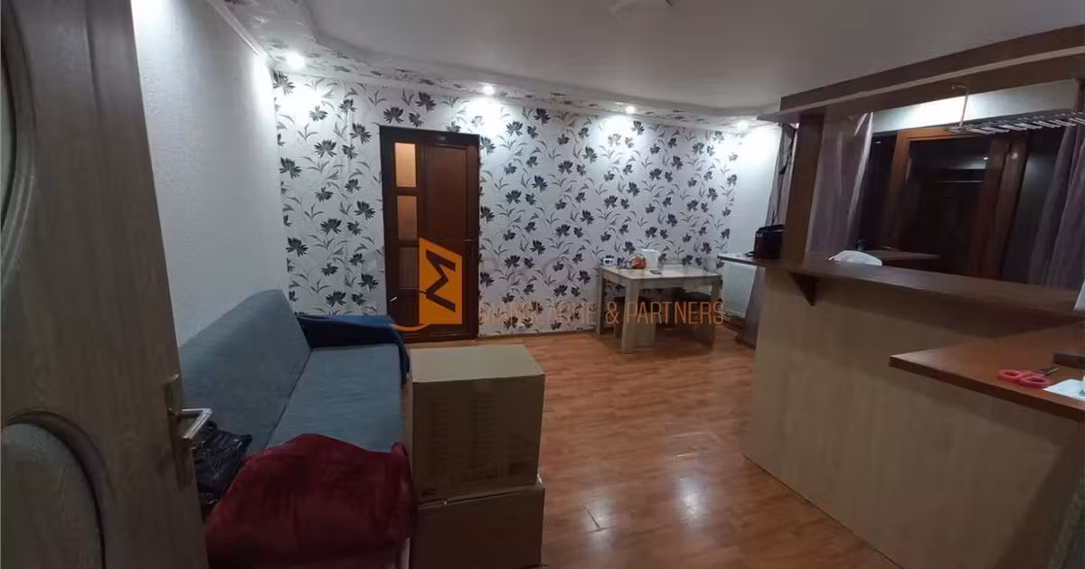 Apartament de vânzare cu 2 camere, mobilat în zona Micro 3, Buzău