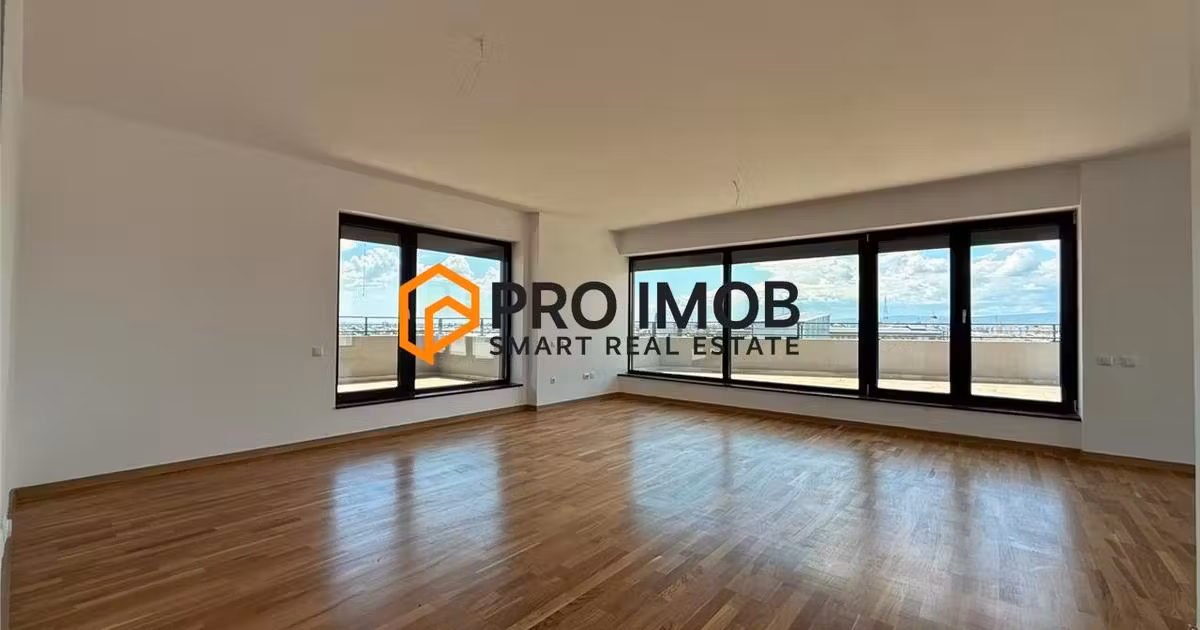 Apartament de vânzare cu 4 camere în zona Obor, Focșani