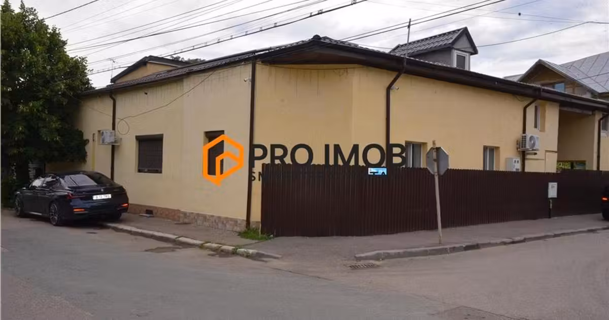 Casă individuală de vânzare cu 9 camere, mobilată în zona 1 Decembrie, Buzău