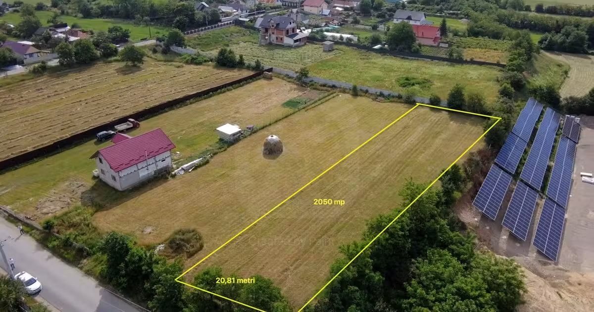 Teren Construcții intravilan de vânzare de 2050 mp, în Săvinești