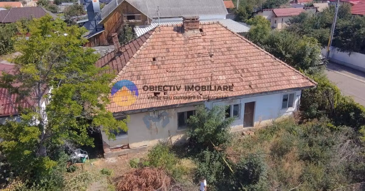 Casă individuală de vânzare cu 3 camere în zona 1 Mai, Piatra-Neamț