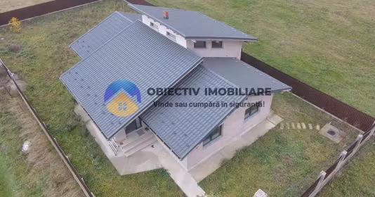 Casă Dumbrava Roșie