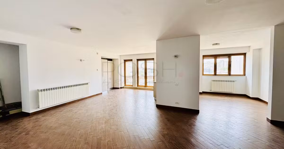 Apartament de vânzare cu 3 camere în zona Dorobanți, Sector 1