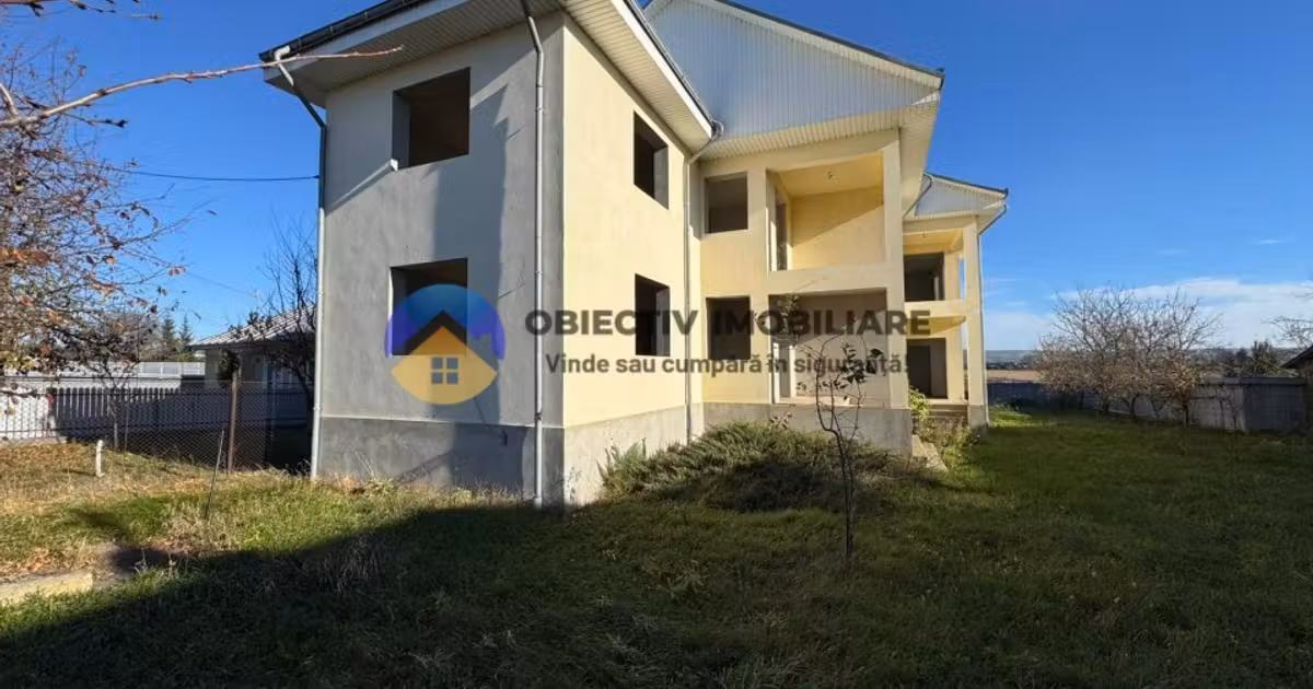 Casă individuală de vânzare cu 5 camere în Bodești